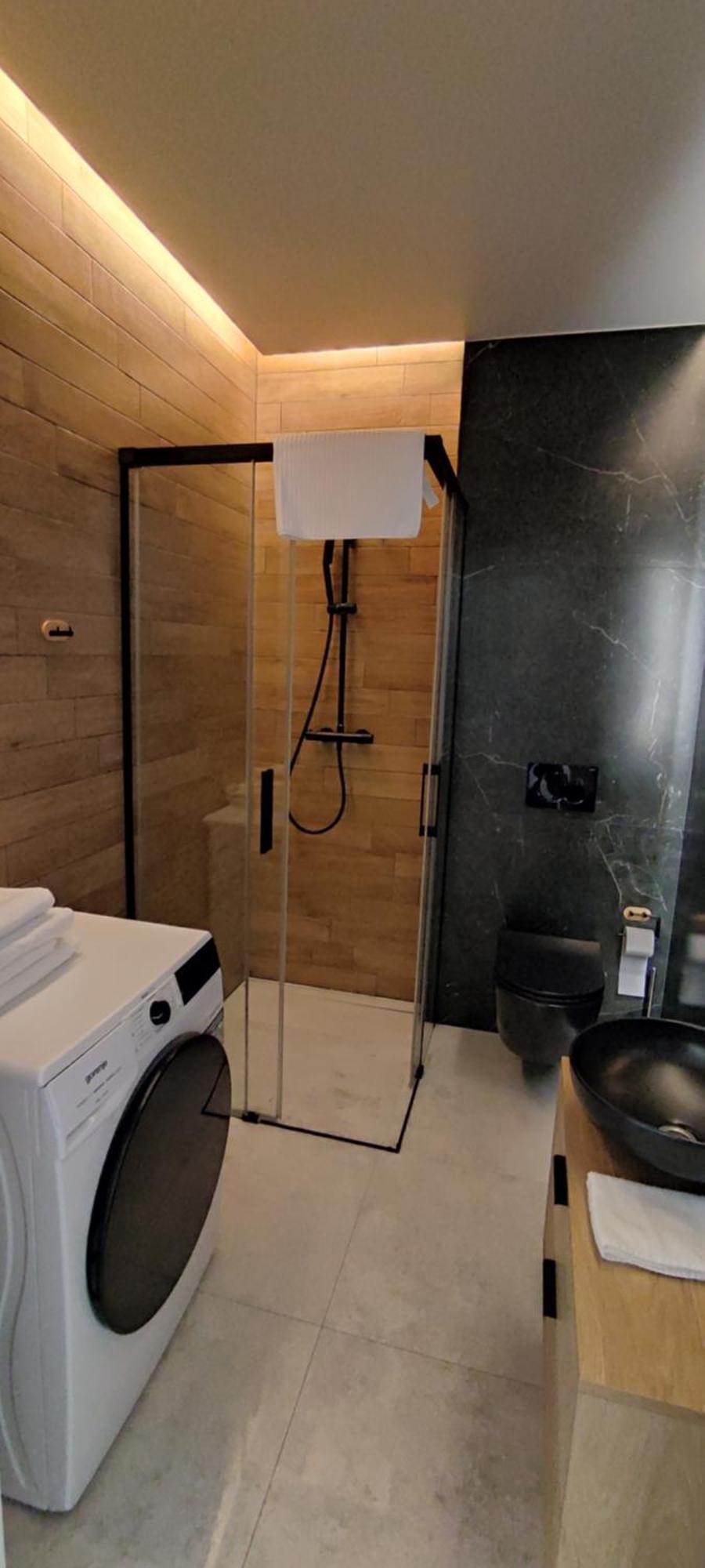 Wola Blue Modern Apartment 바르샤바 외부 사진